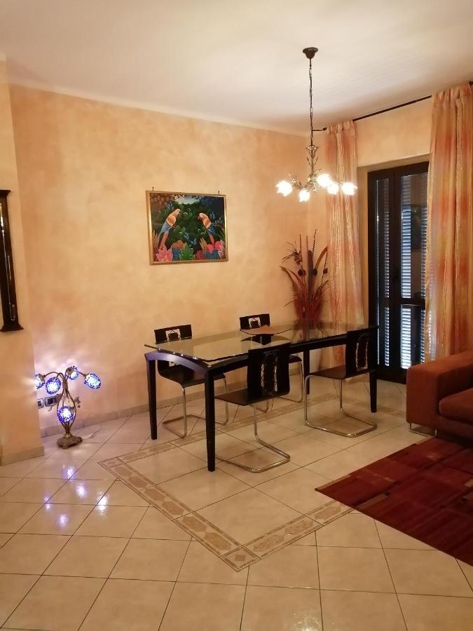 Appartamento La Casa di Laura Ciriè Esterno foto